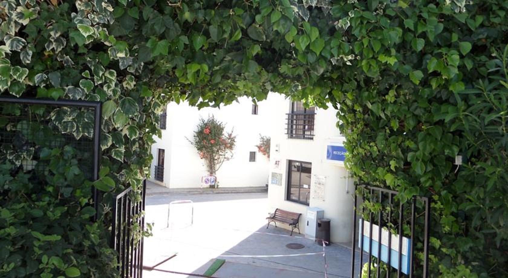 Clube Alvorferias Aparthotel Bagian luar foto