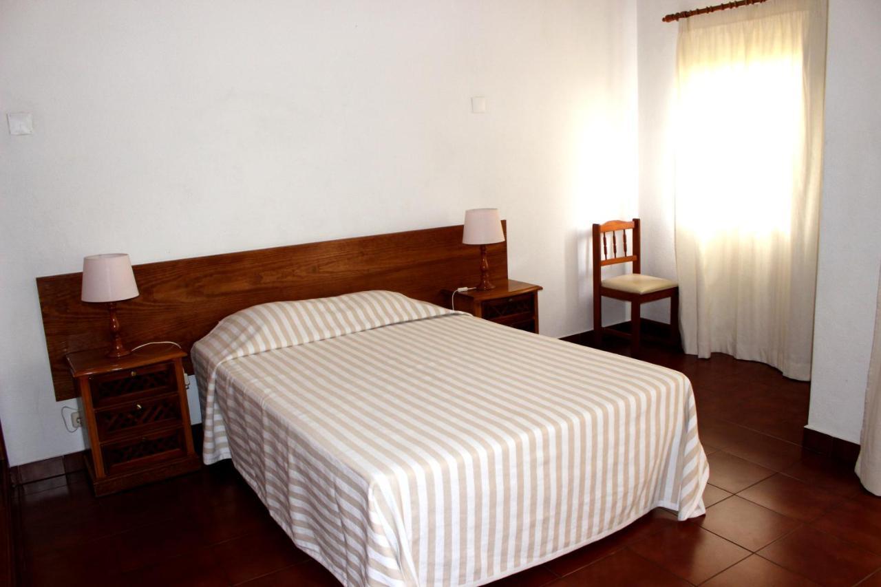 Clube Alvorferias Aparthotel Bagian luar foto